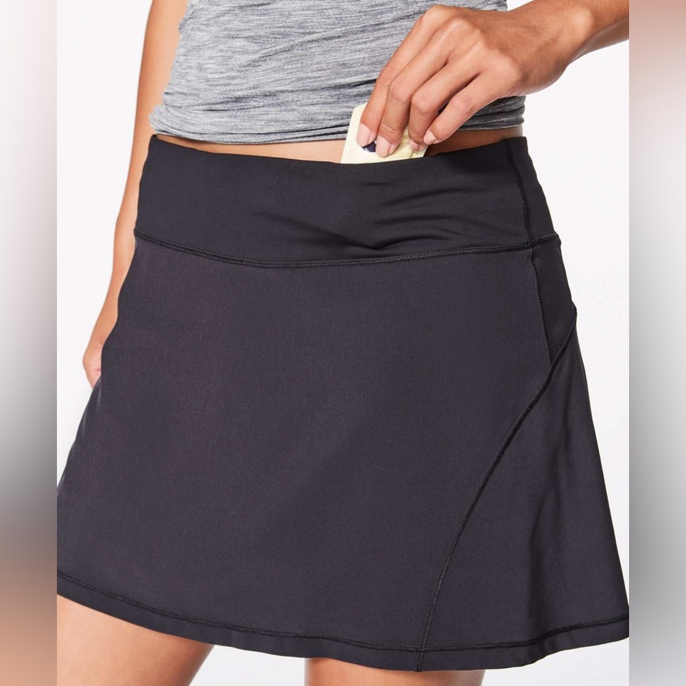 Vtg rare Lululemon Circuit Breaker pleated Skort II black size 6 women’s - Picture 3 of 15
